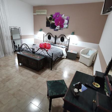 Bed & Breakfast Villa Flora Eredita Exteriér fotografie